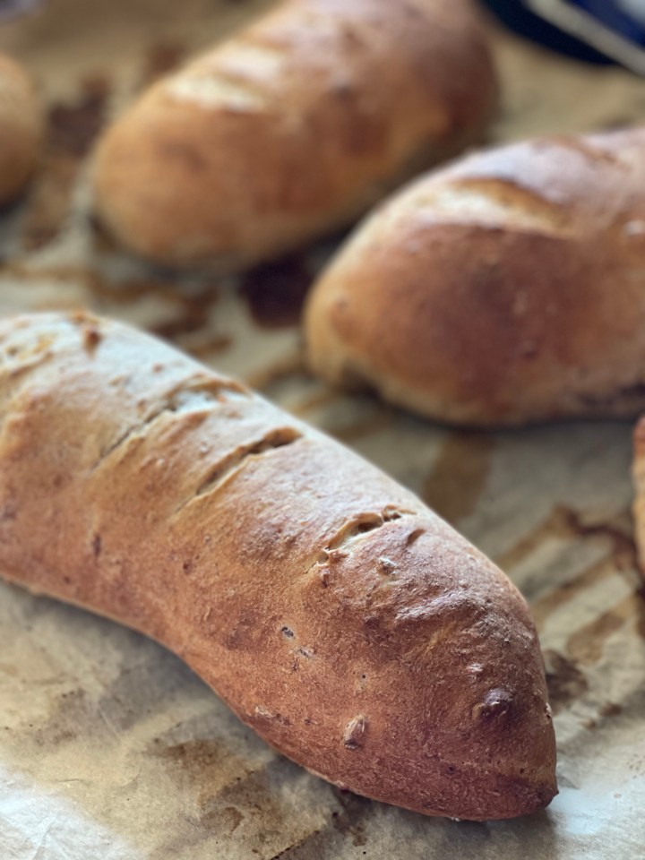 Grove sandwichbrød — genbrug dit gamle&nbsp;rugbrød